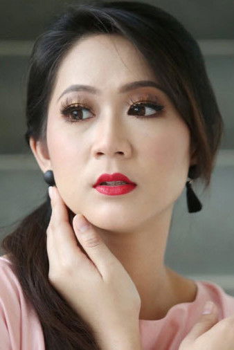 et billede af Lia Natalia