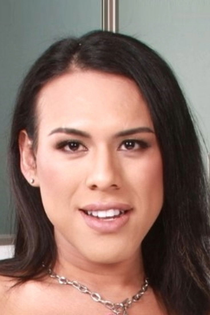 et billede af Melina Leon