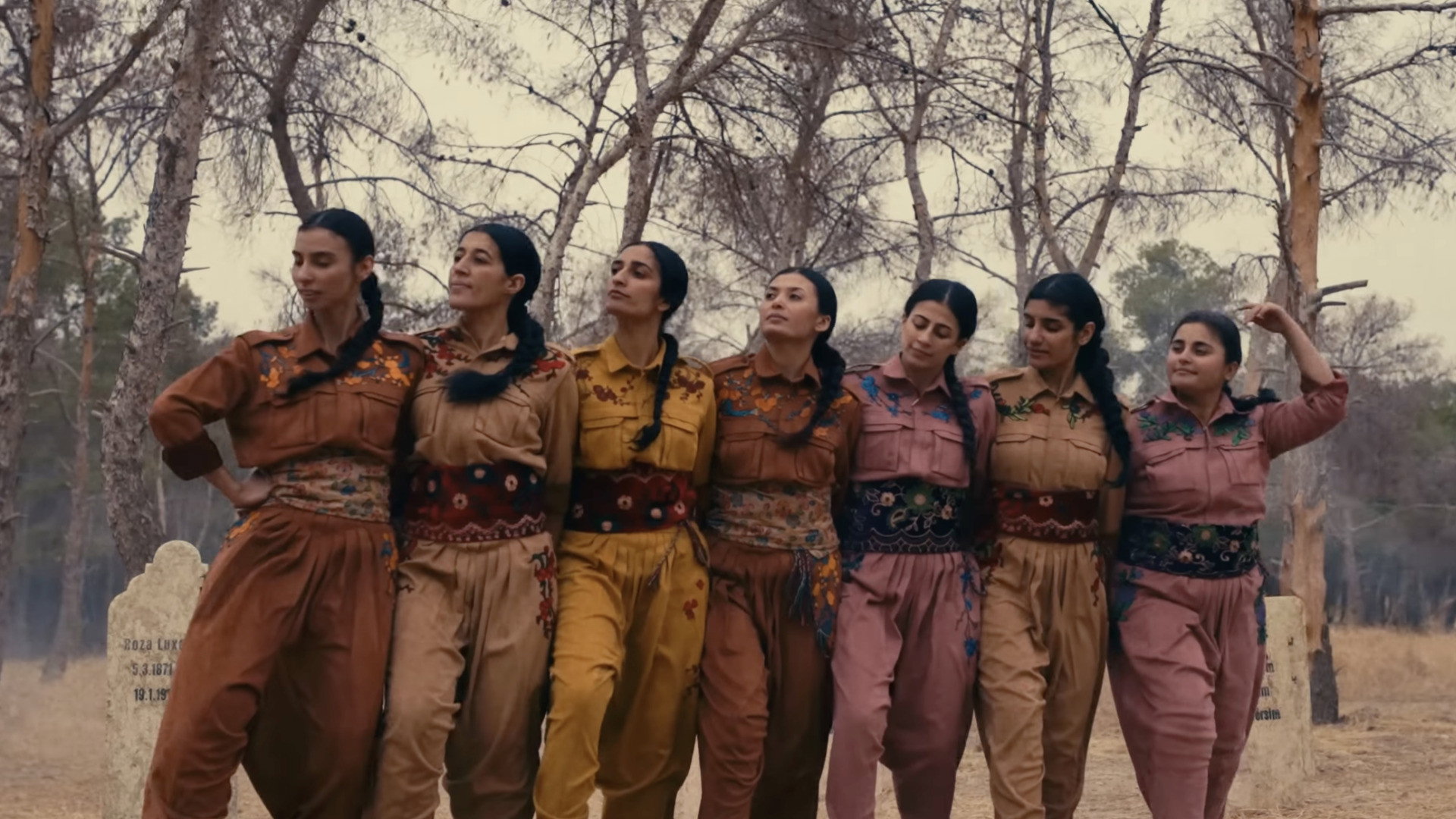 The Songs of Red Braids: Woman, life, freedom