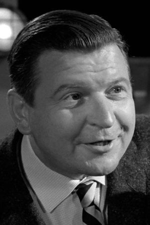 et billede af Hugh Manning