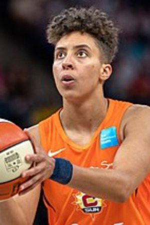 et billede af Layshia Clarendon