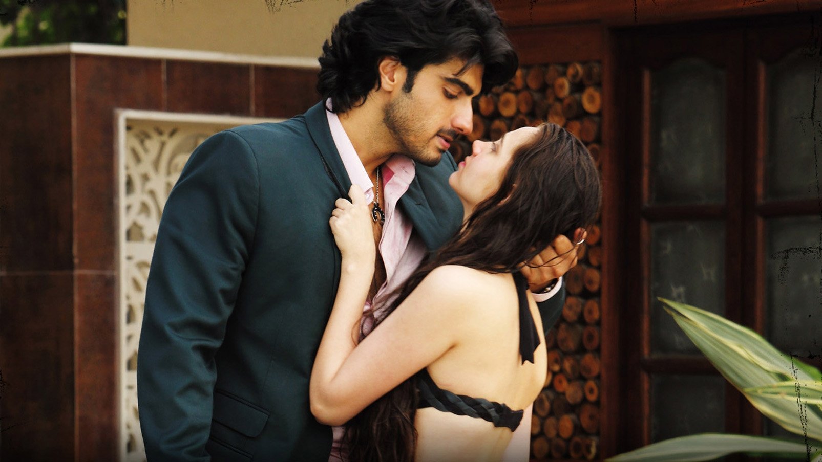 Aurangzeb (2013)