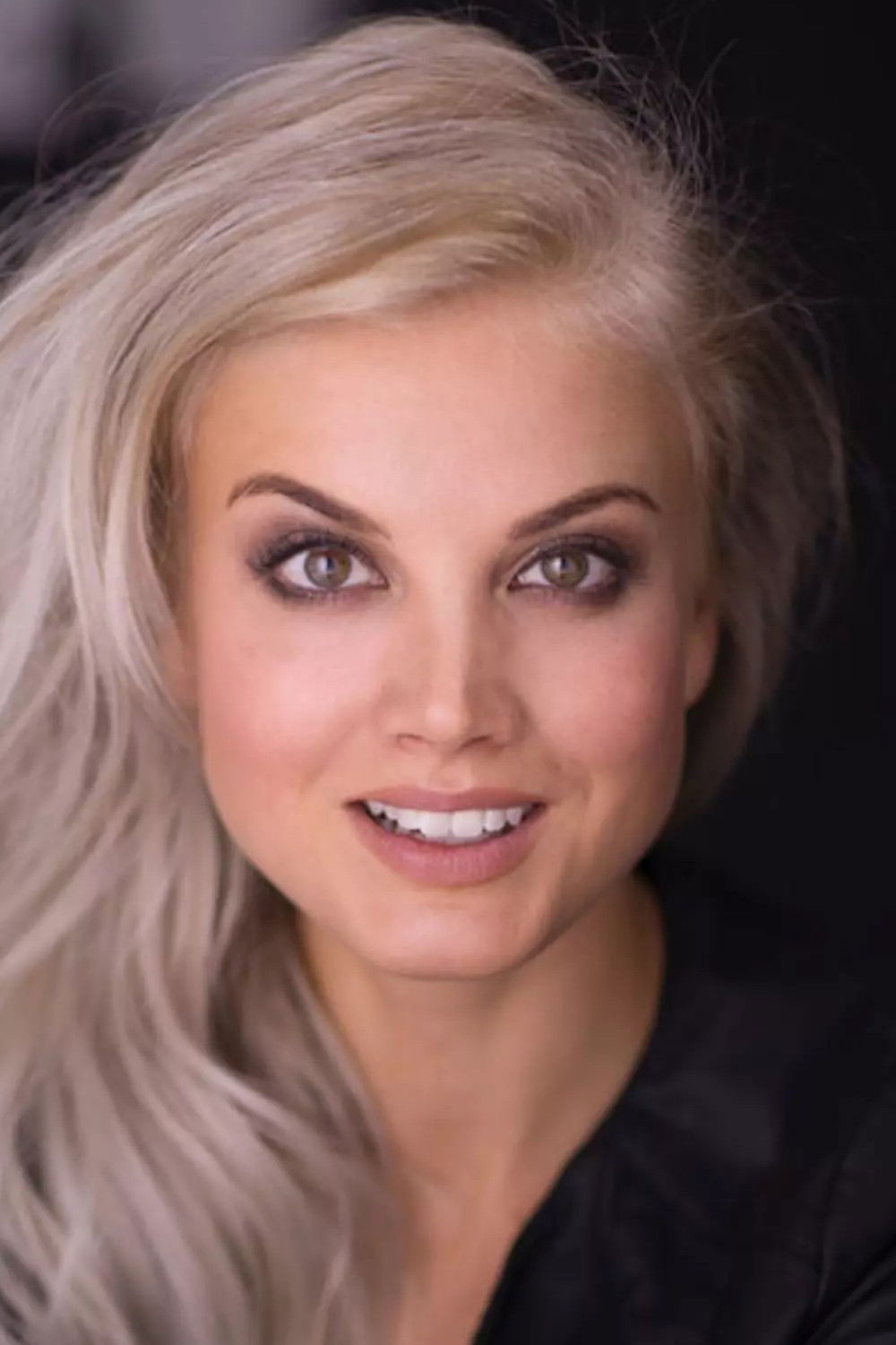 et billede af Janni Hussi