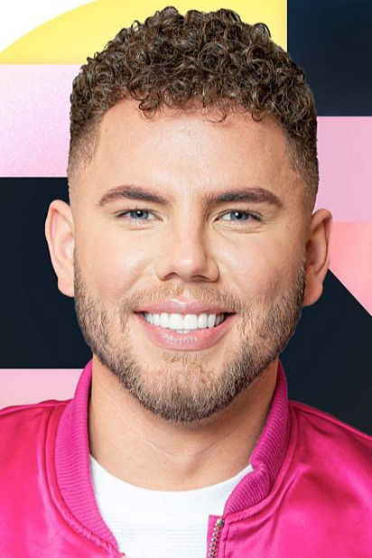 et billede af Dean McCullough