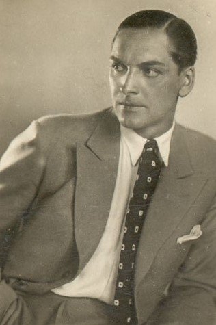 et billede af Harry Frank