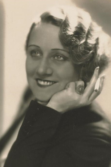 et billede af Tilly Perin-Bouwmeester