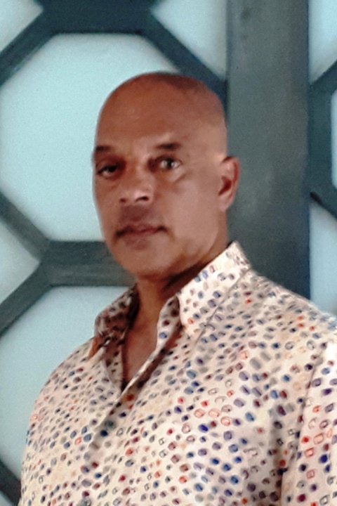 et billede af Nick Alachiotis