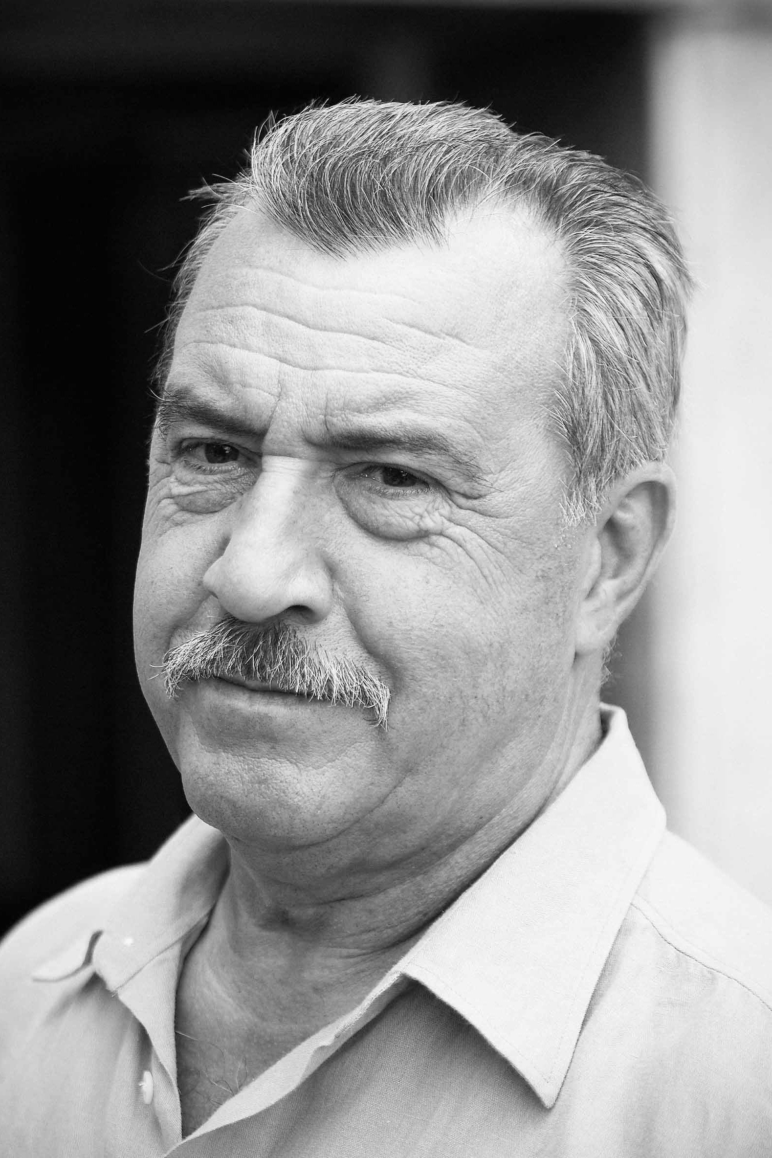 et billede af Costel Constantin