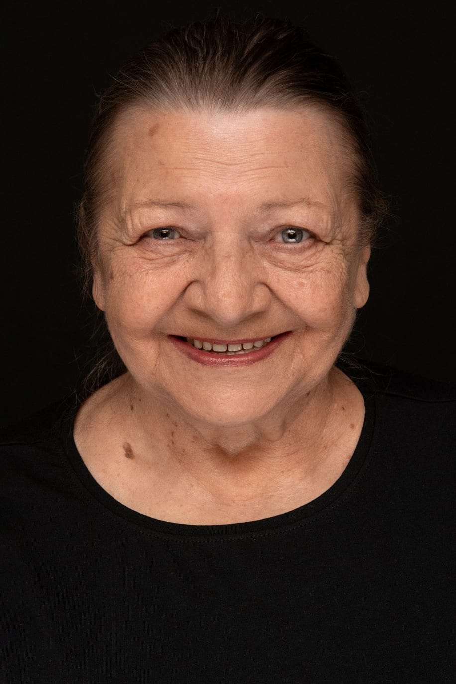 Věra Janků as Unknown role