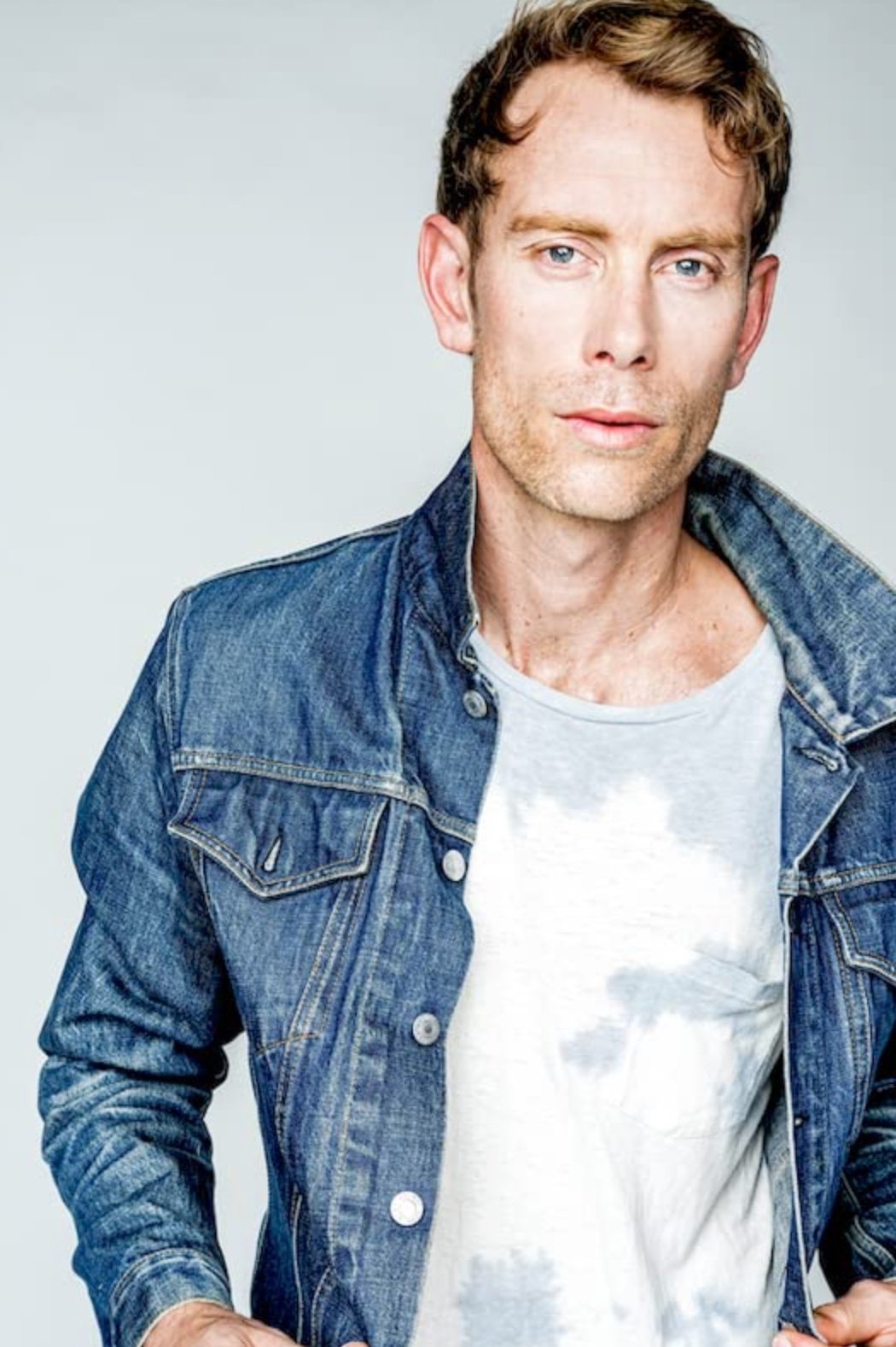 et billede af Drew Hinckley