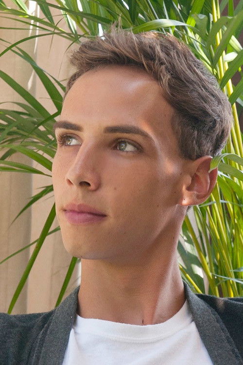 et billede af Jordan Thomas