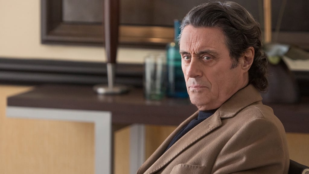 Image avec Ian McShane xenk0qkerxpbnqvrobfsykmdkhajpg