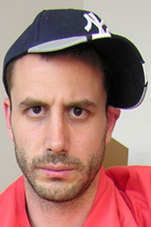 et billede af Tony Bay