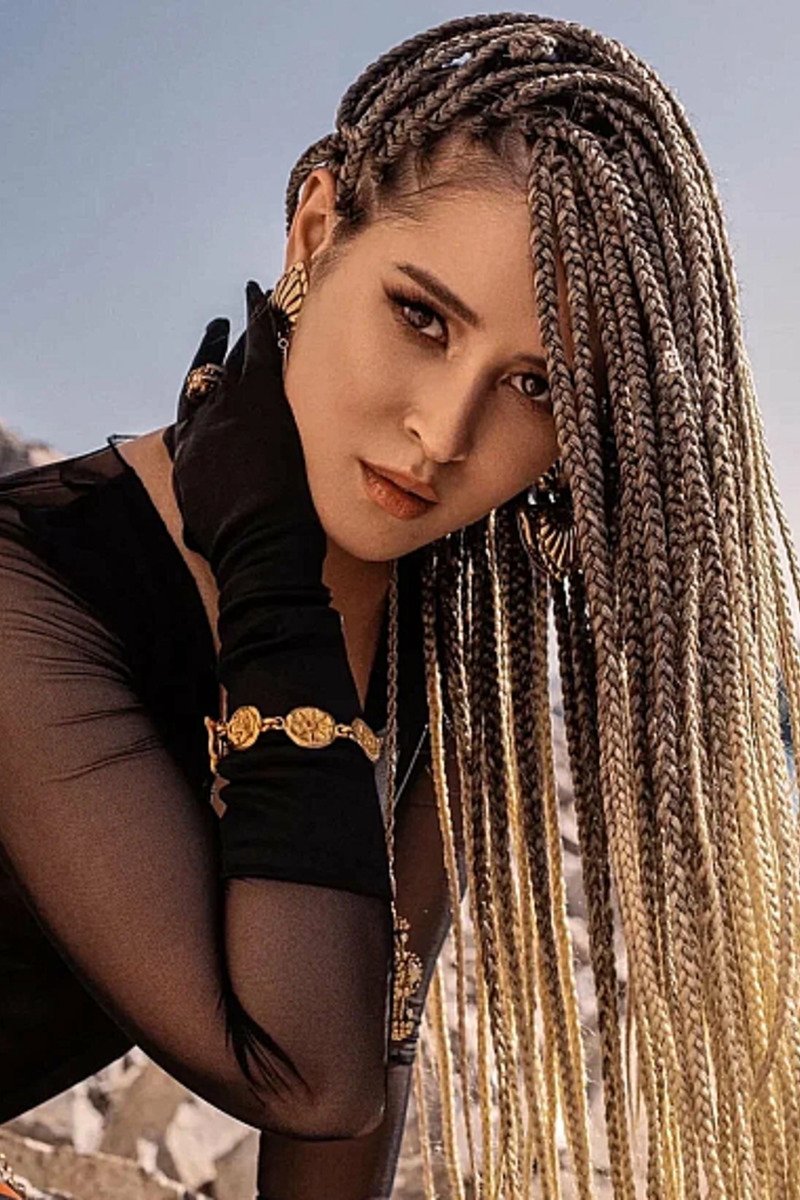 Zarina Khadzhimetova's picture in the cast