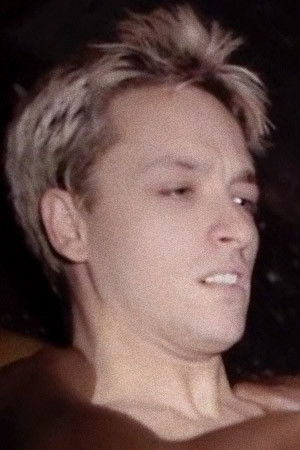 et billede af Josh Taylor