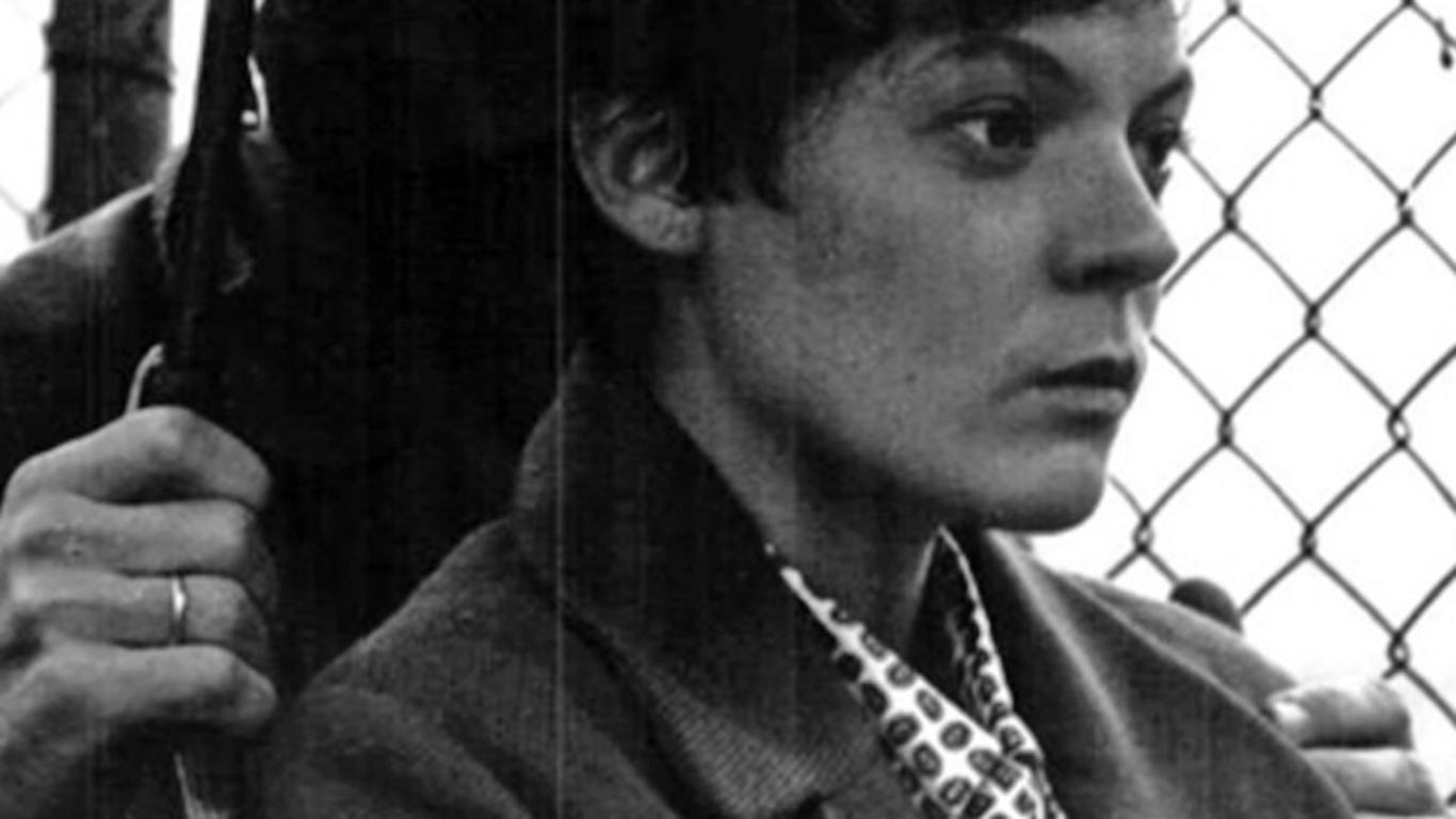 Giulia in ottobre (1985)