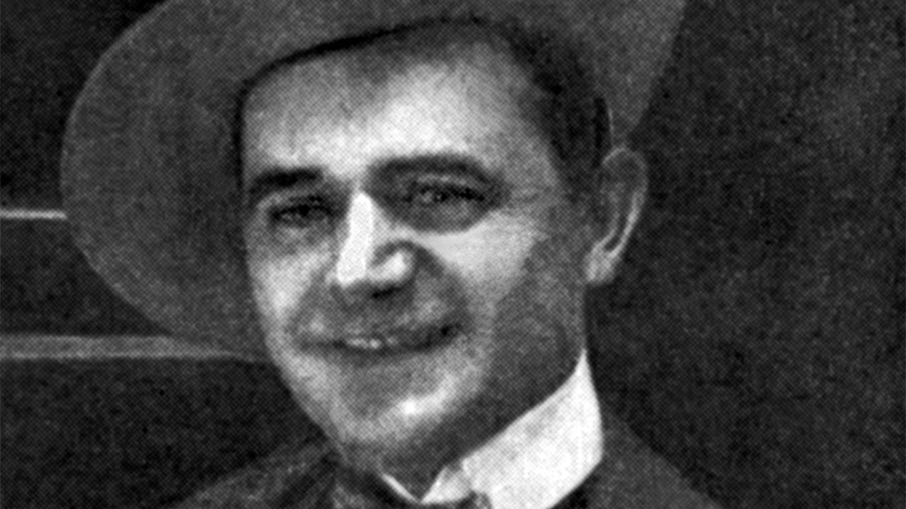 Antos in Warsaw For the First Time (1908)