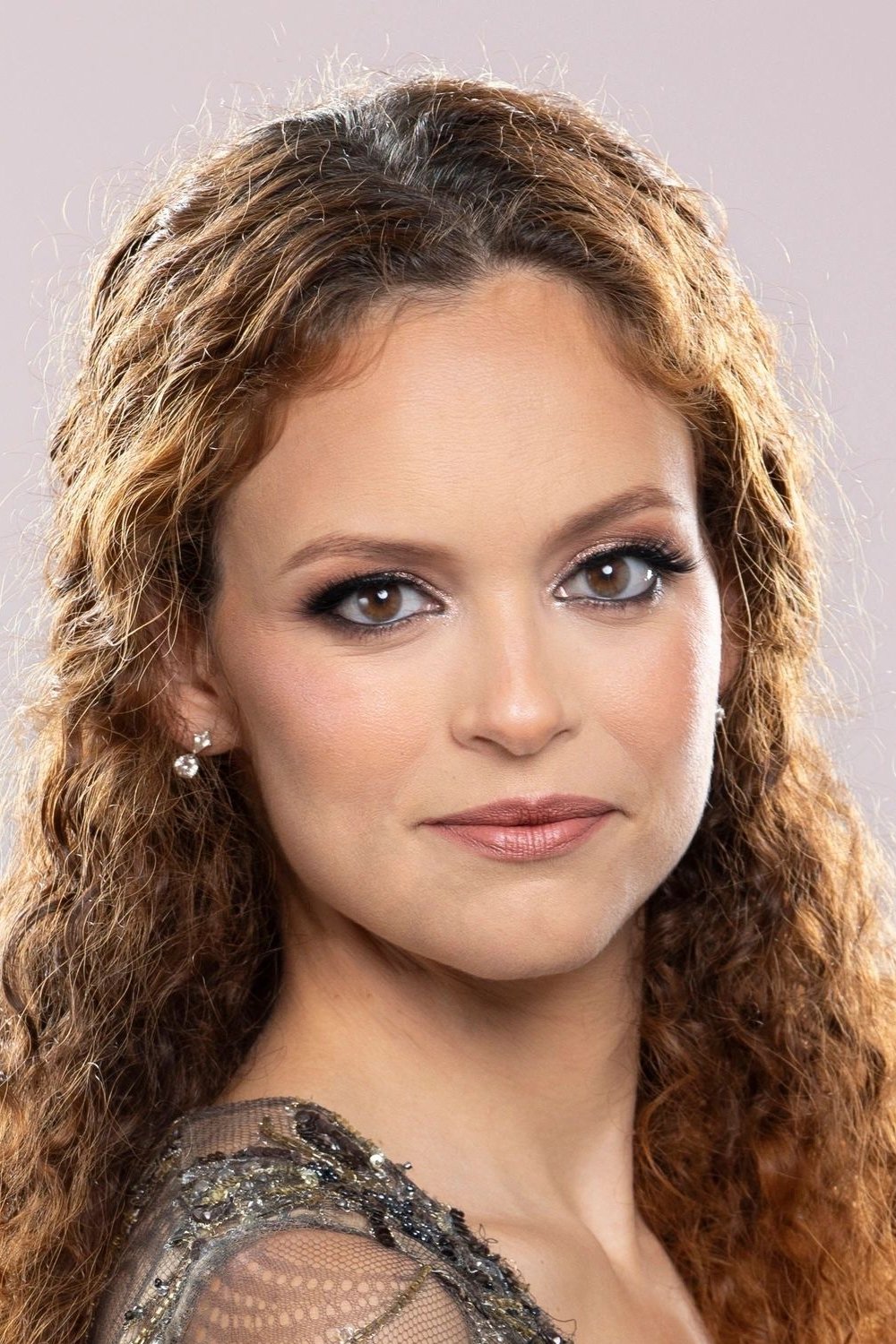 Rachel Fabri's picture in the cast