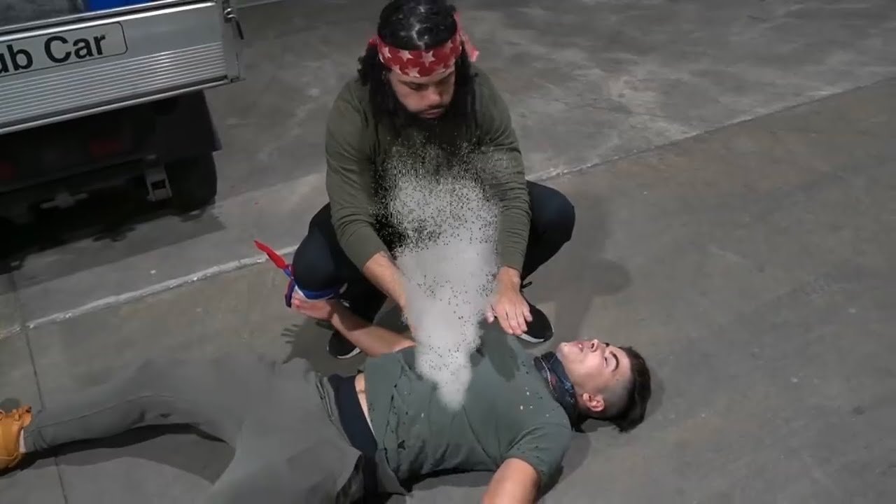 Being The Elite - Épisode 243