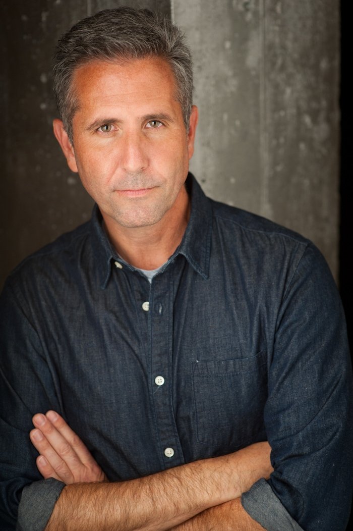 et billede af Duncan Minett