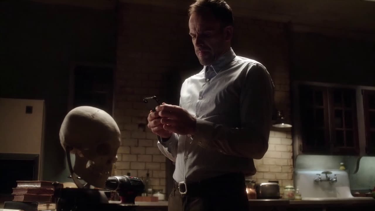 Elementary Season 2 :Episode 14  Dead Clade Walking