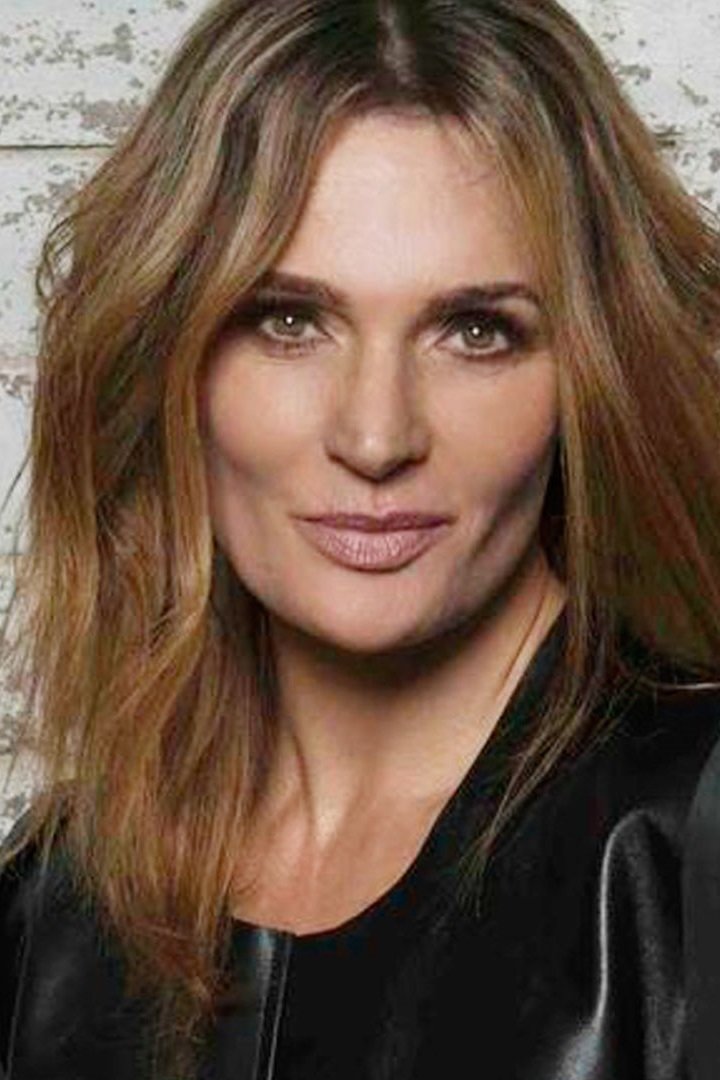 et billede af Danielle Cormack