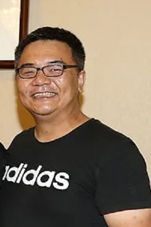 et billede af Jing Zhang