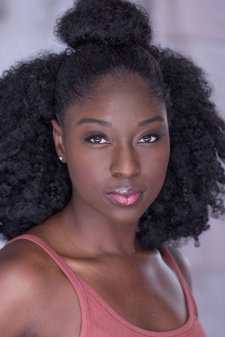 et billede af Queen Ajima