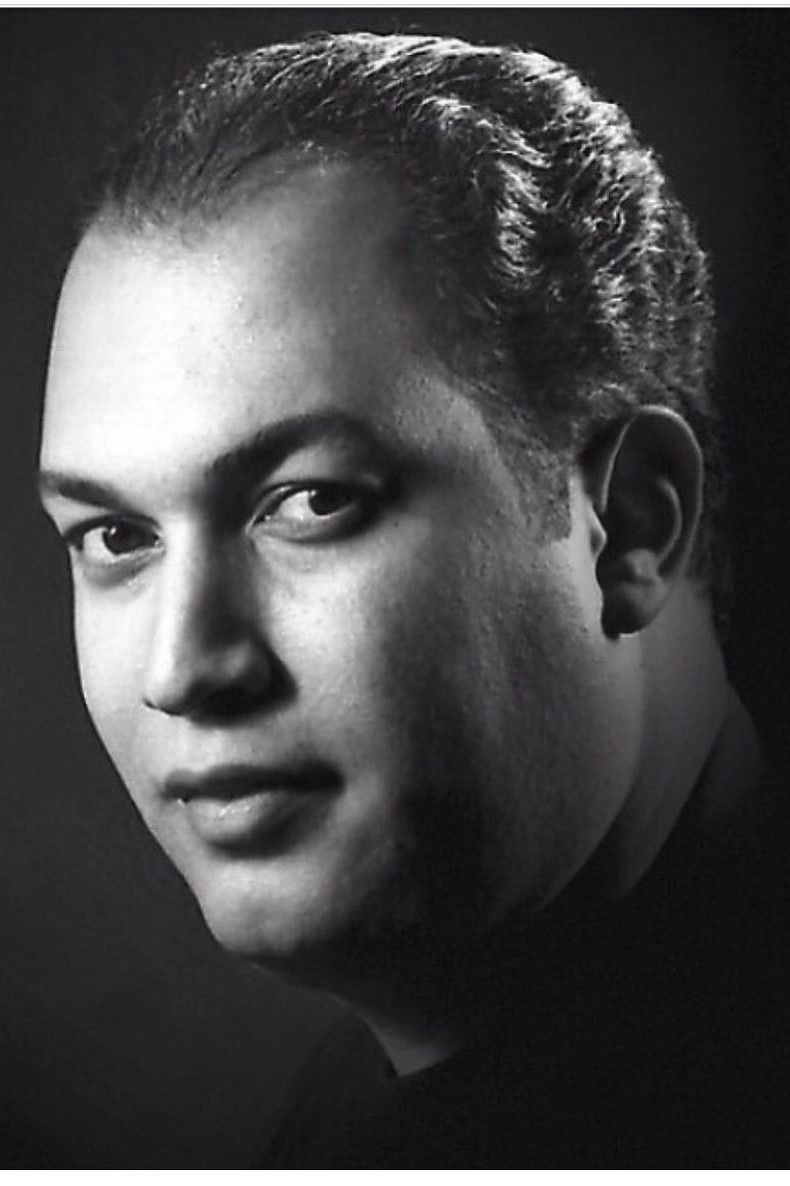 et billede af Behnam Abtahi