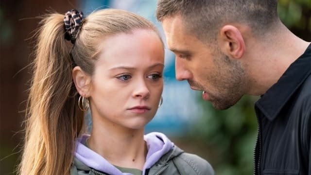 Hollyoaks