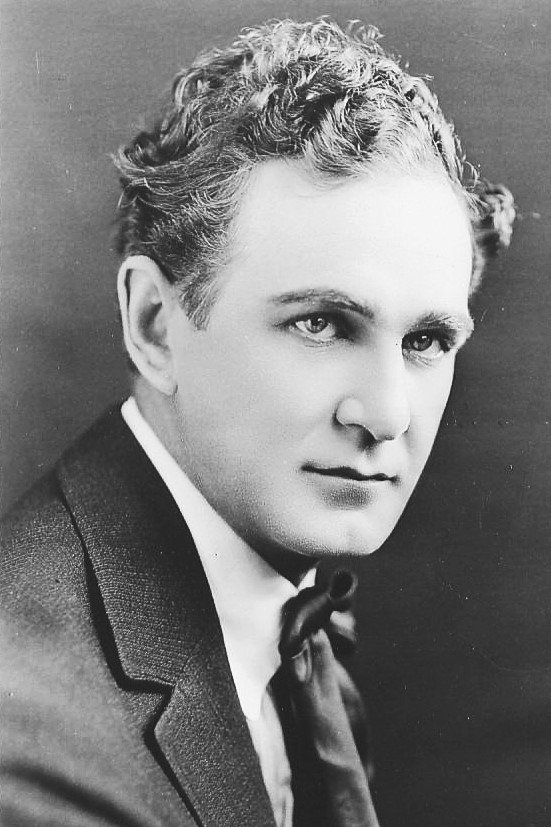 et billede af Bob Burns