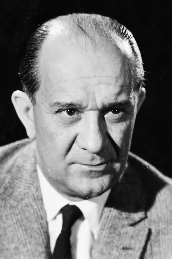 et billede af Nikos Tsiforos