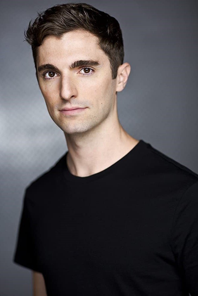 et billede af Clayton Scott