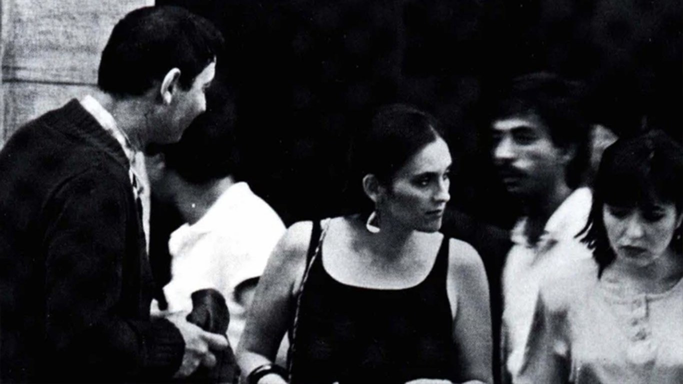 Ateş Böceği (1988)