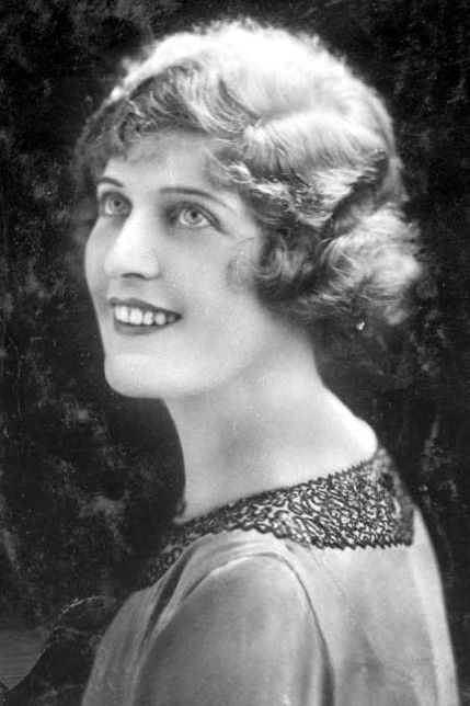 et billede af Betty Faire