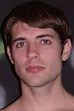 et billede af Adam Loren