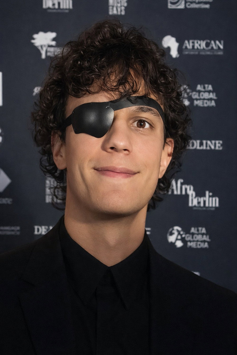 Profile Rayan Hamda Barhoumi with character Wasteland Warrior (uncredited) Profile Rayan Hamda Barhoumi with character Wasteland Warrior (uncredited)