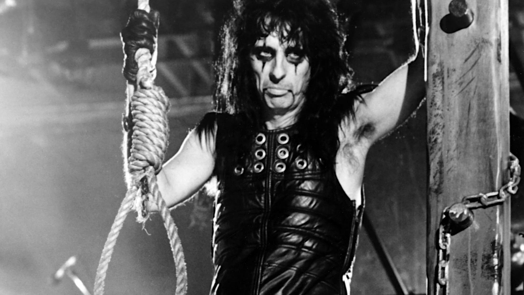 Alice Cooper: The Nightmare Returns