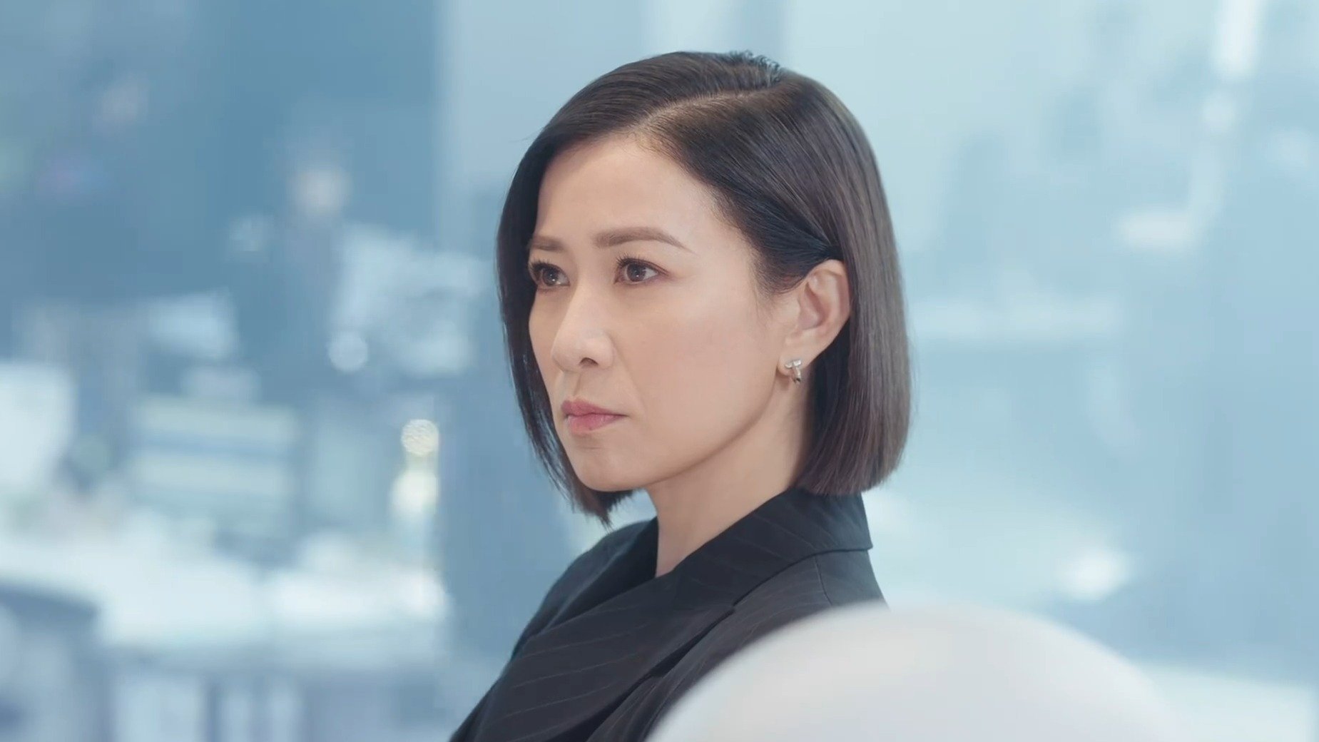 The QUEEN of News