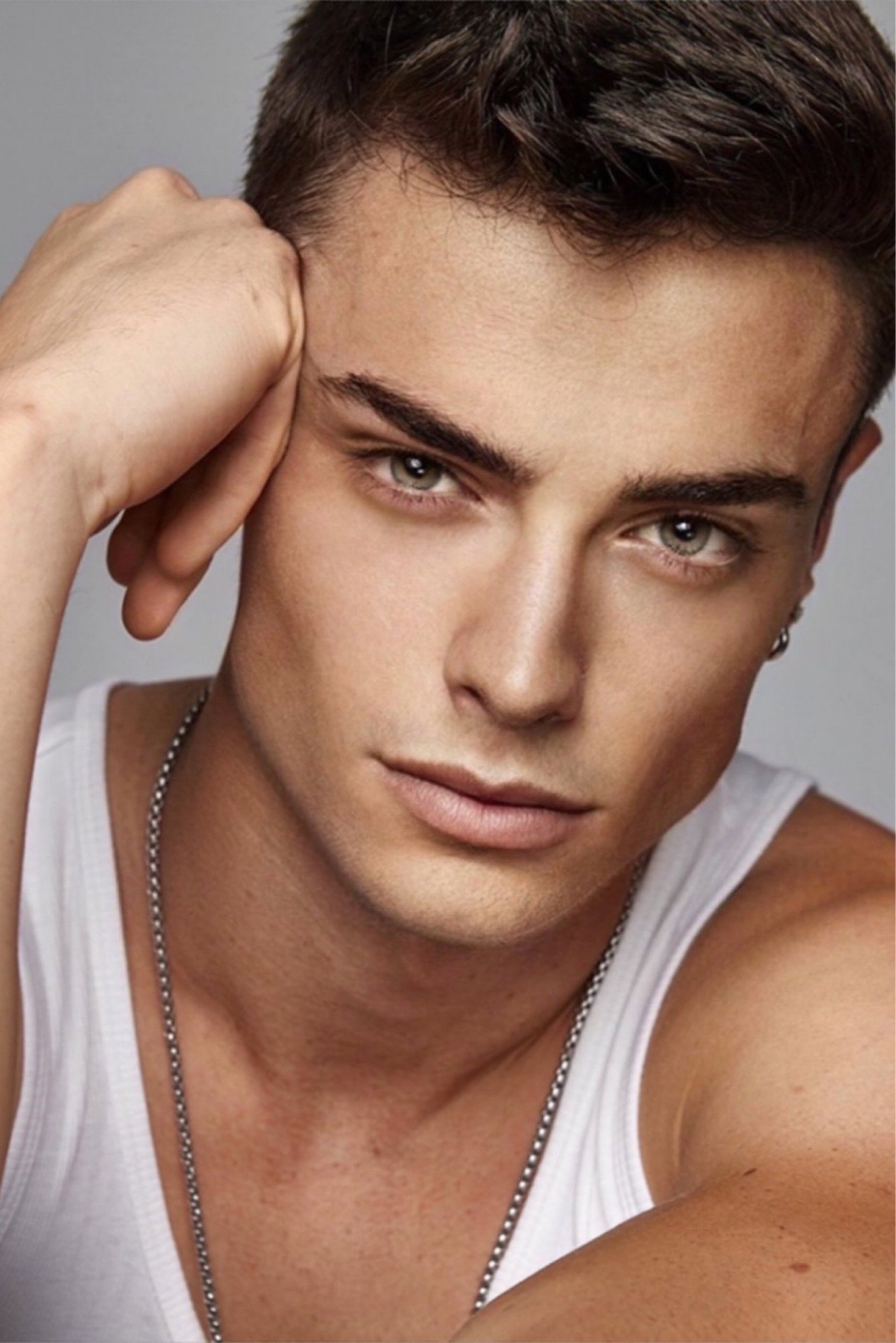 et billede af Sergio Alguacil