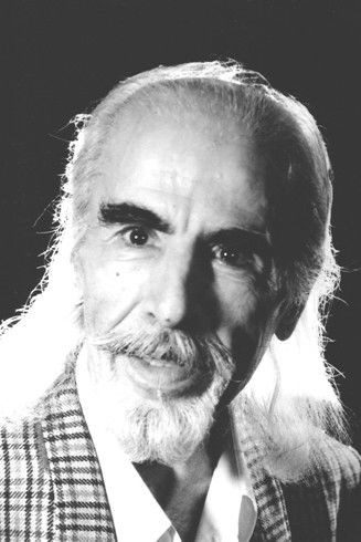 et billede af Mostafa Oskooyi