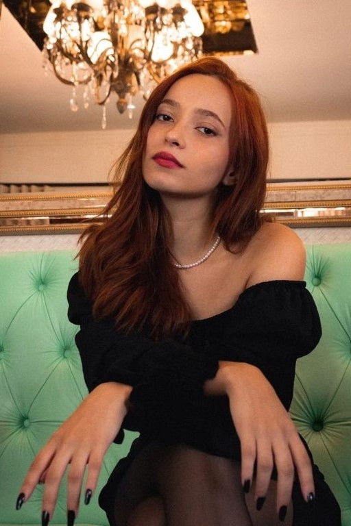 et billede af Eduarda Caroline