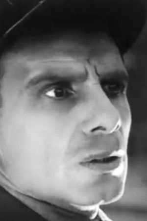 et billede af Karl Tomskyi