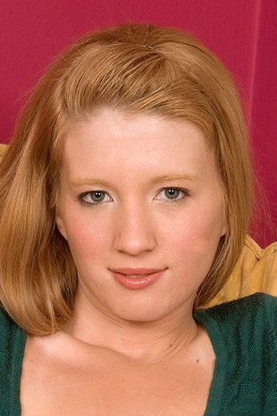 et billede af Mya Lynn