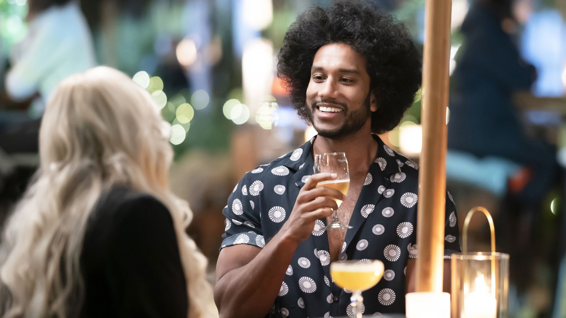 Love Triangle S01E05 backdrop