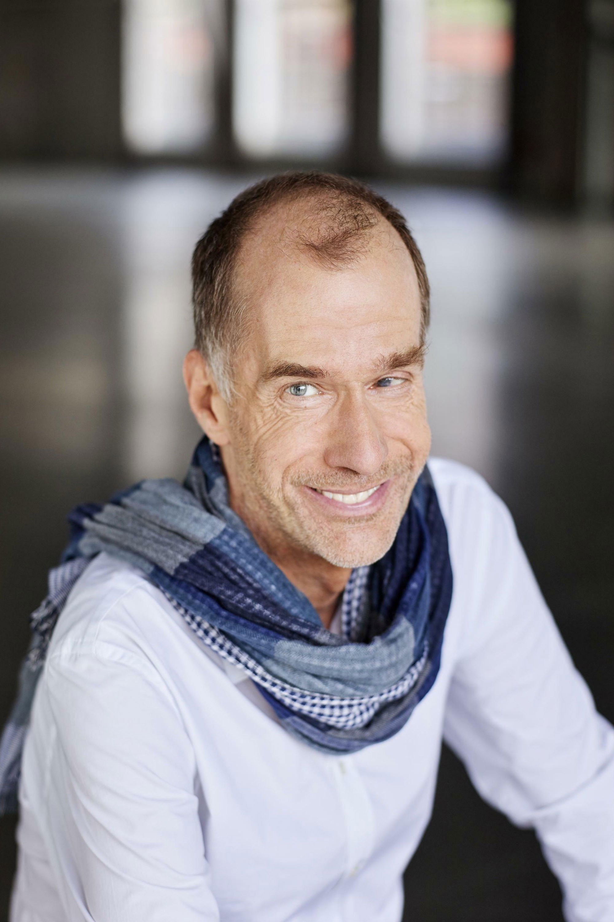 et billede af Georg Uecker