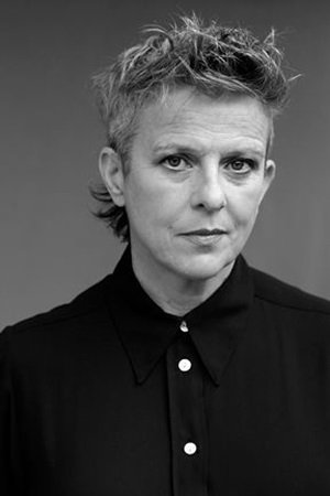 et billede af Rhona Cameron