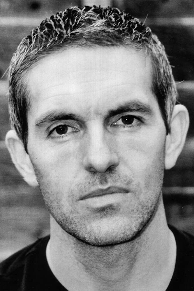 et billede af Louis Dempsey