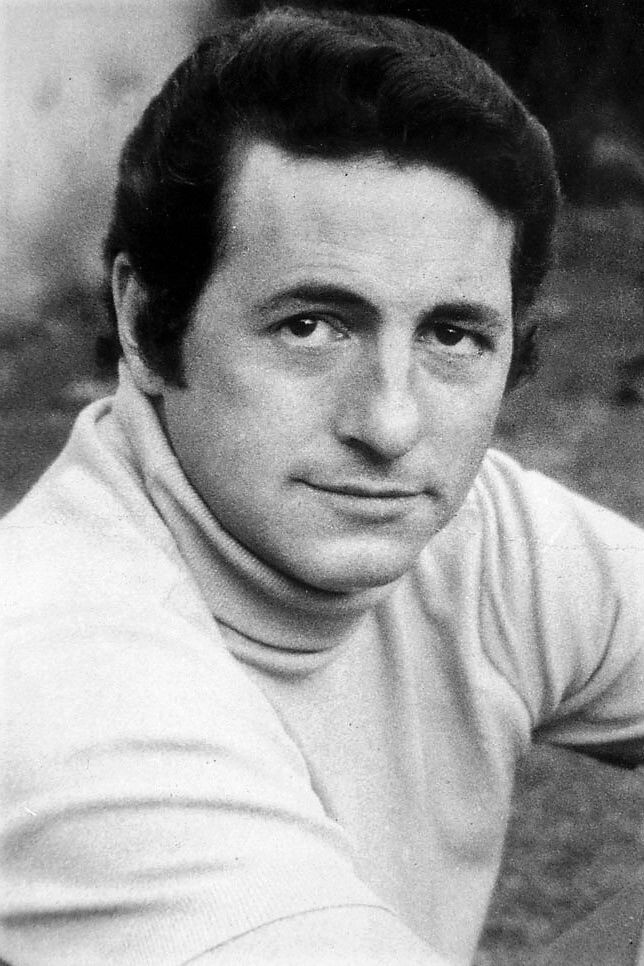 et billede af Jorge Lavat