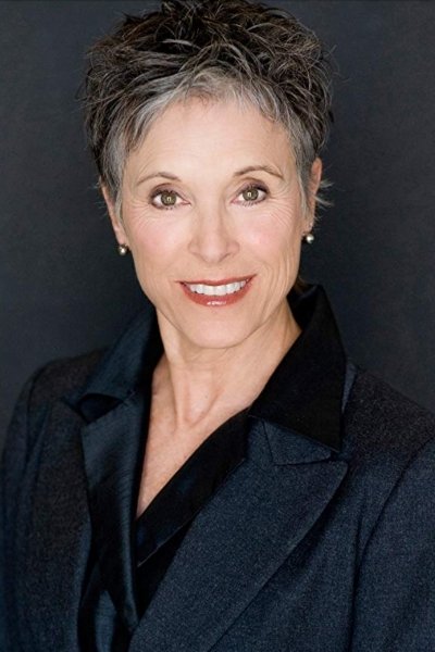 et billede af Kat Sawyer-Young